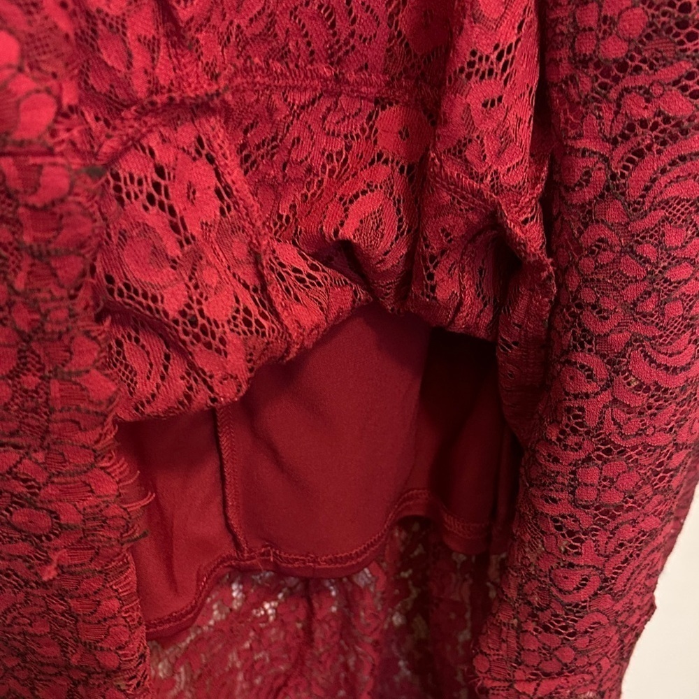 4SI3NNA Burgundy Lace Midi Dress - Picture 8 of 9